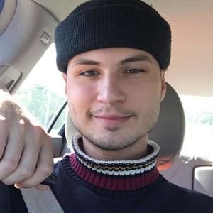 Meet your Posher, Logan